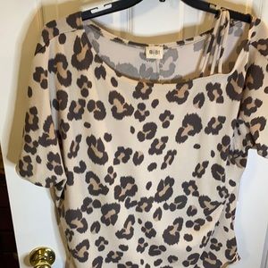 BIBI brand top - off shoulder or on
